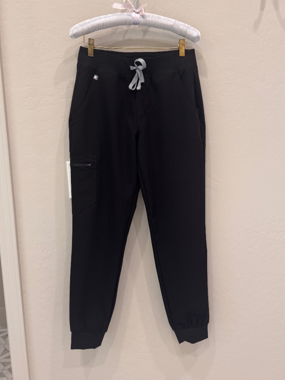 Figs scrubs pants - Picture 2 of 4